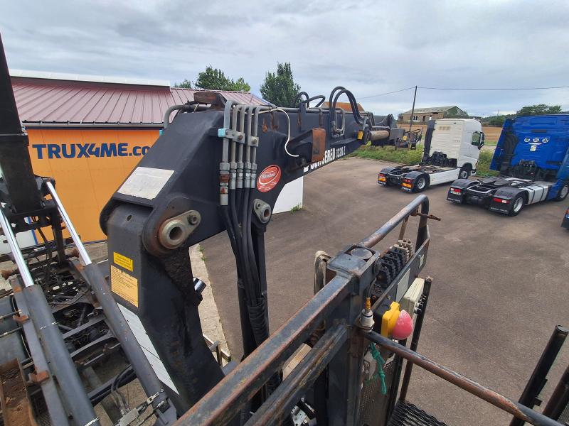 Camión Renault Kerax 370 DXI Ampliroll
