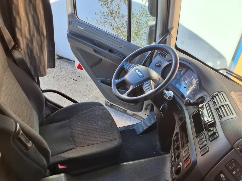 Camion DAF CF 400 Rideaux coulissants PLSC (tautliner)