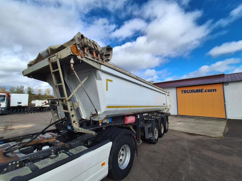 Semi-trailer Schmitz Cargobull SGF Dump body Construction tipper