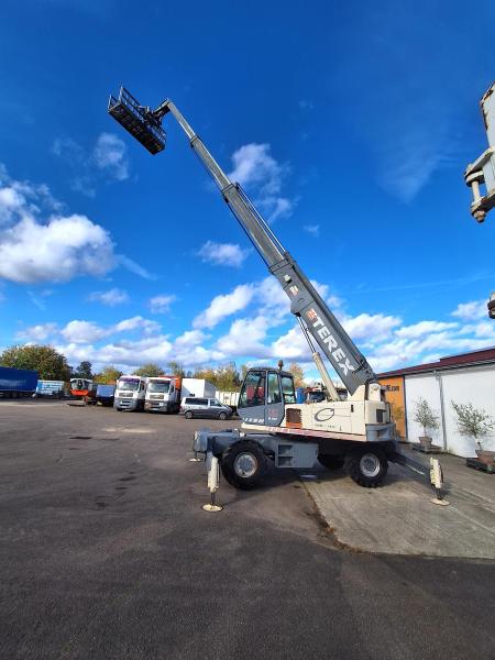All-terrain forklift Terex GIROLIFT 5022