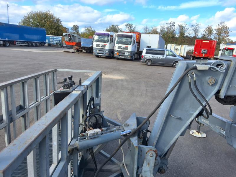 All-terrain forklift Terex GIROLIFT 5022