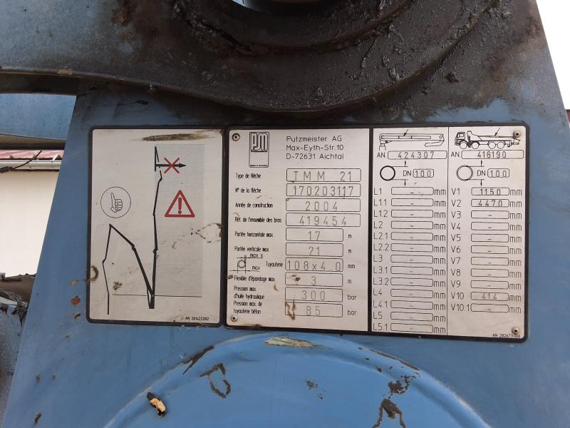 truck MAN TGA 35.413 Mixer pump