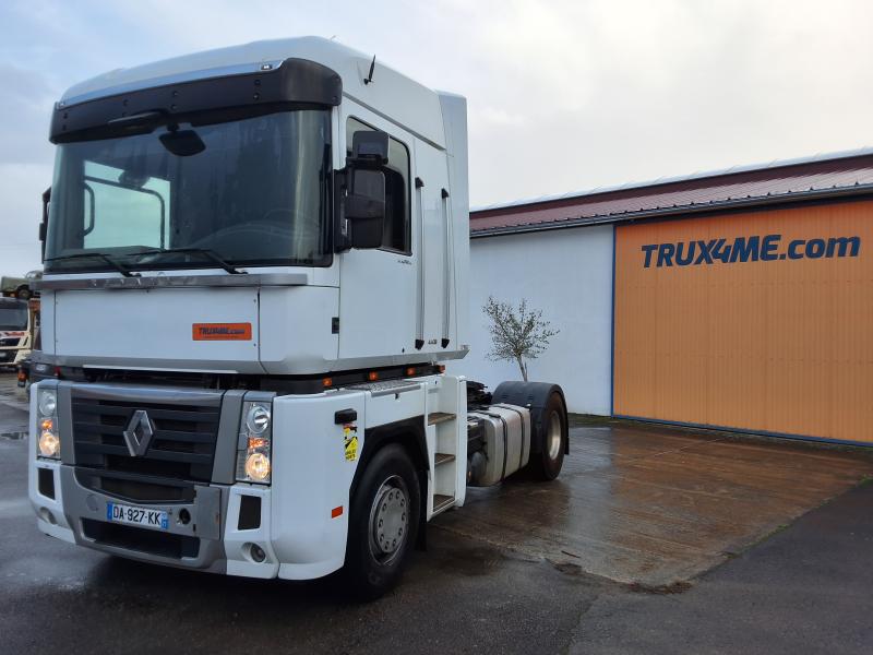 Tracteur Renault Magnum 460 DXI