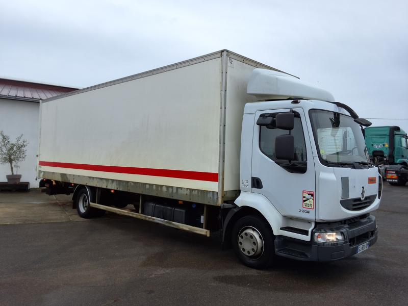 Camión Renault Midlum 220.12 DXI Furgón
