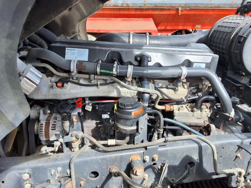 Tracteur Renault Premium 460 DXI