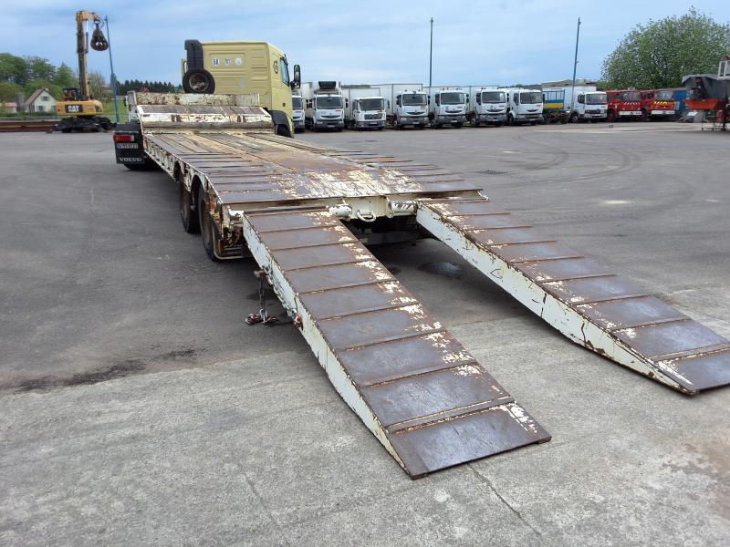 Semi-remorque Castera Porte engins