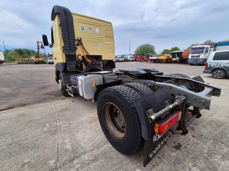 Tracteur Volvo FH12 380