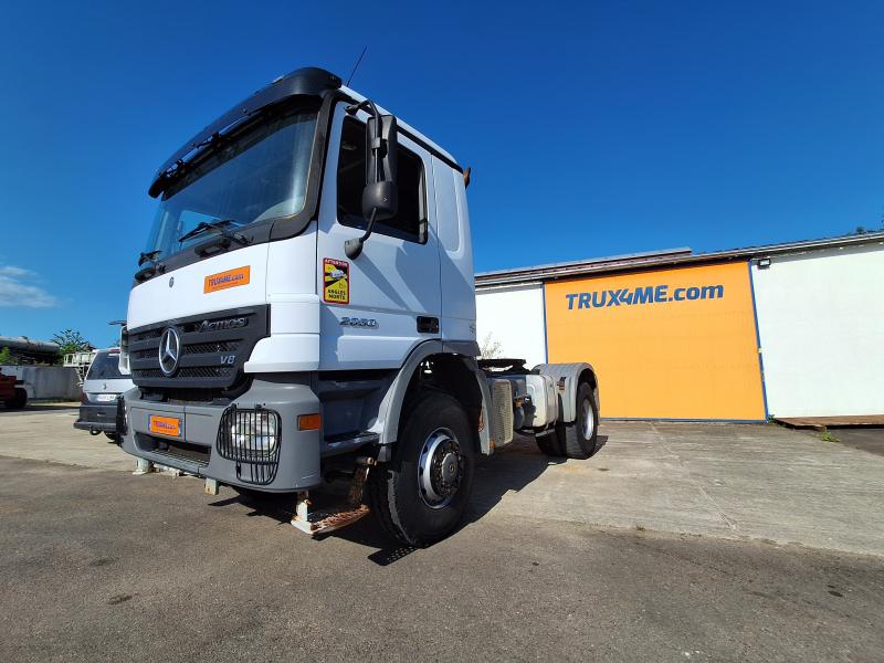 Tracteur Mercedes Actros 2050