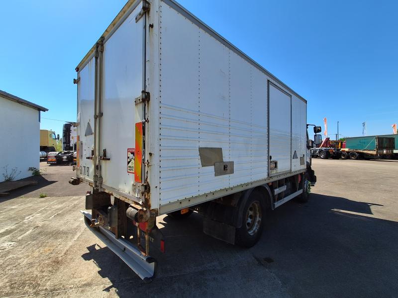 Camion Renault Midlum 220 DCI Fourgon