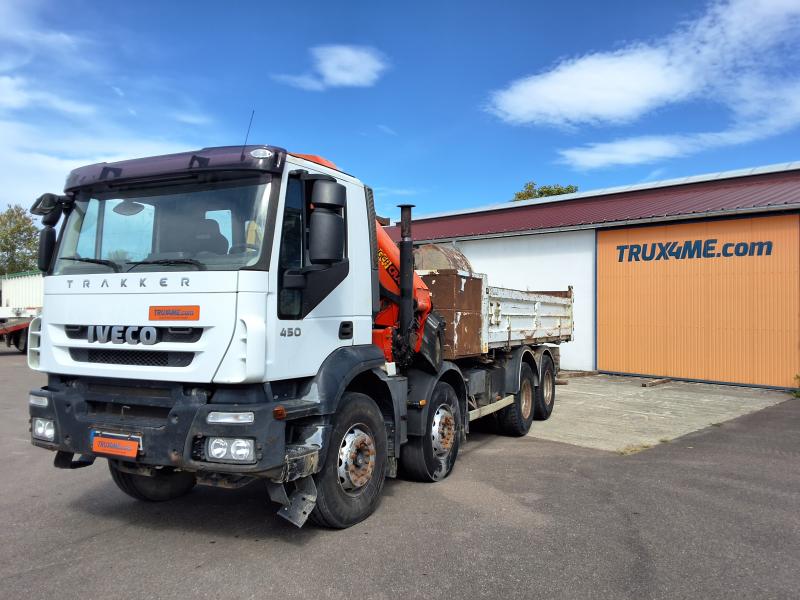 Camión Iveco Trakker 450 Volquete Volquete trasero