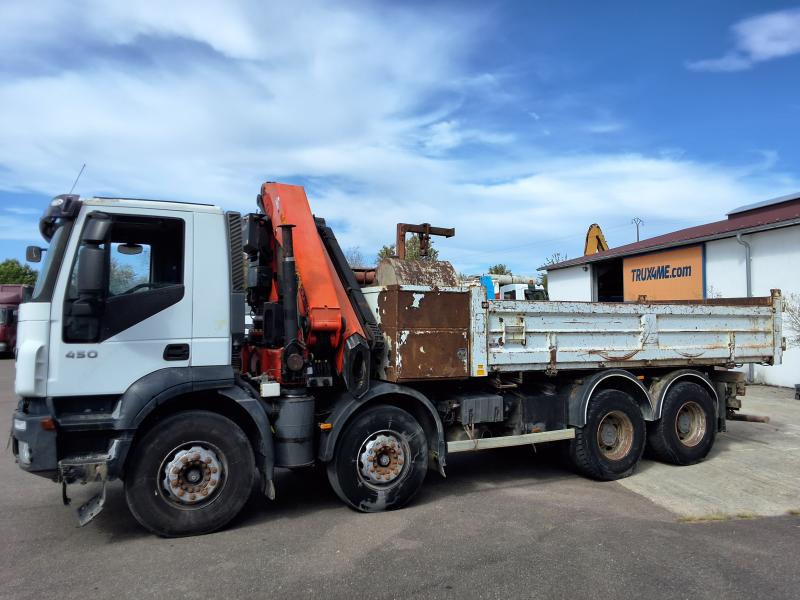 Camión Iveco Trakker 450 Volquete Volquete trasero