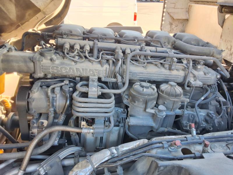 Máquinas de limpieza Scania P 320 Camión volquete de basuras domésticas