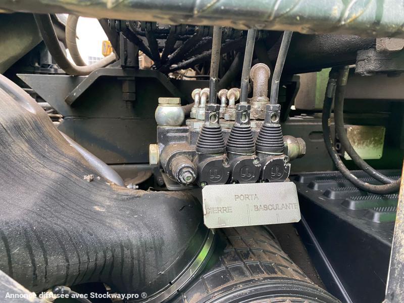 Photo Renault Gamme C 380 image 11/12