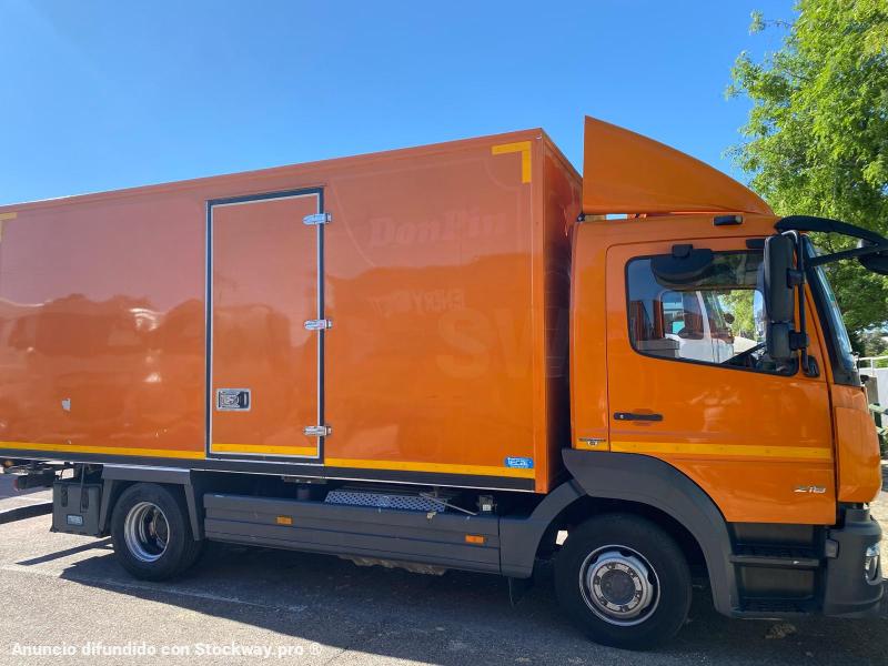 Photo Mercedes Atego 1218 image 1/10