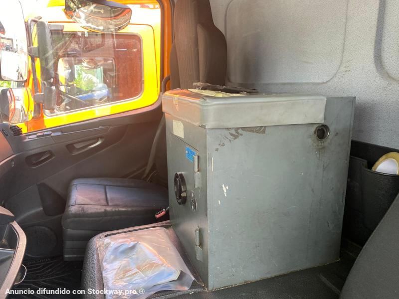 Photo Mercedes Atego 1218 image 10/10