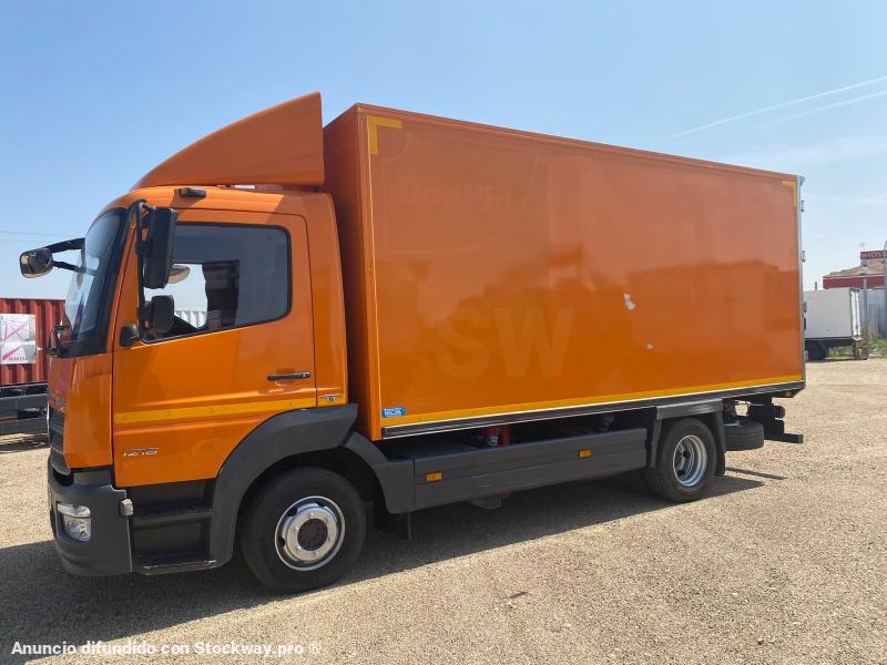 Photo Mercedes Atego 1218 image 2/12