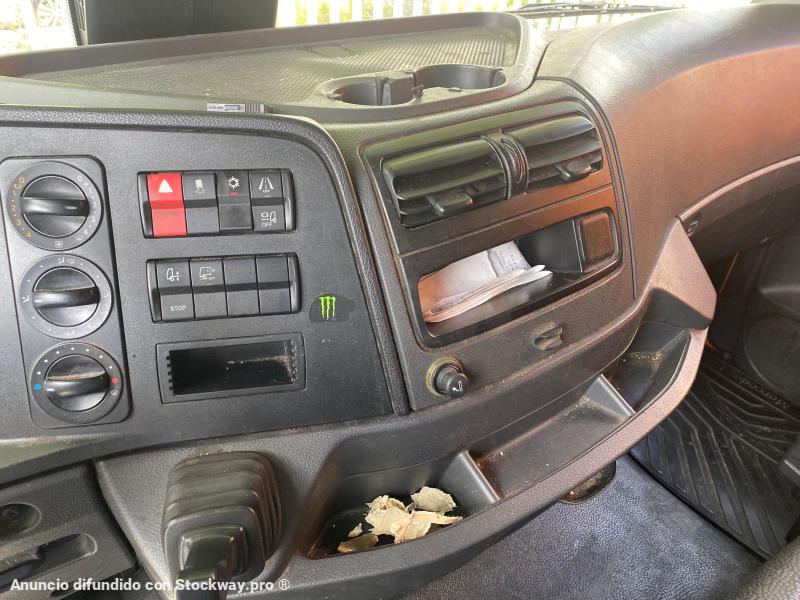 Photo Mercedes Atego 1218 image 8/10