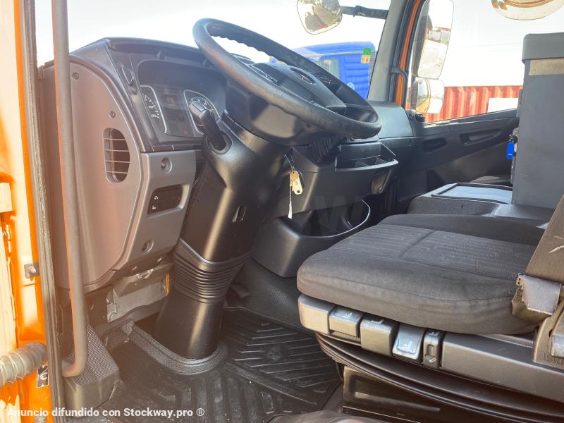 Photo Mercedes Atego 1218 image 8/12
