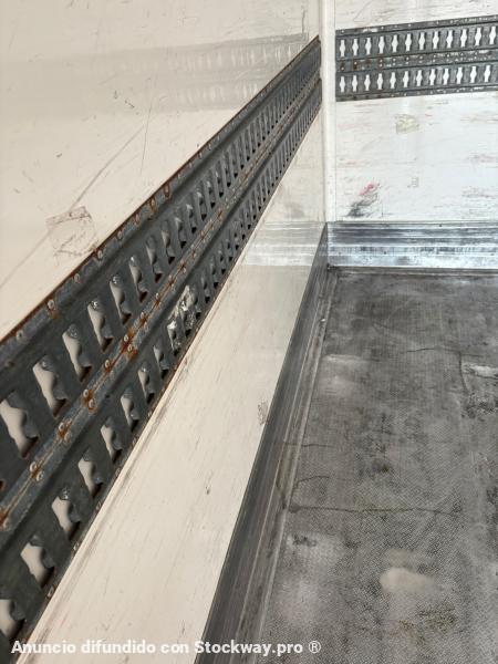 Photo Iveco Eurocargo 120E28 image 11/13