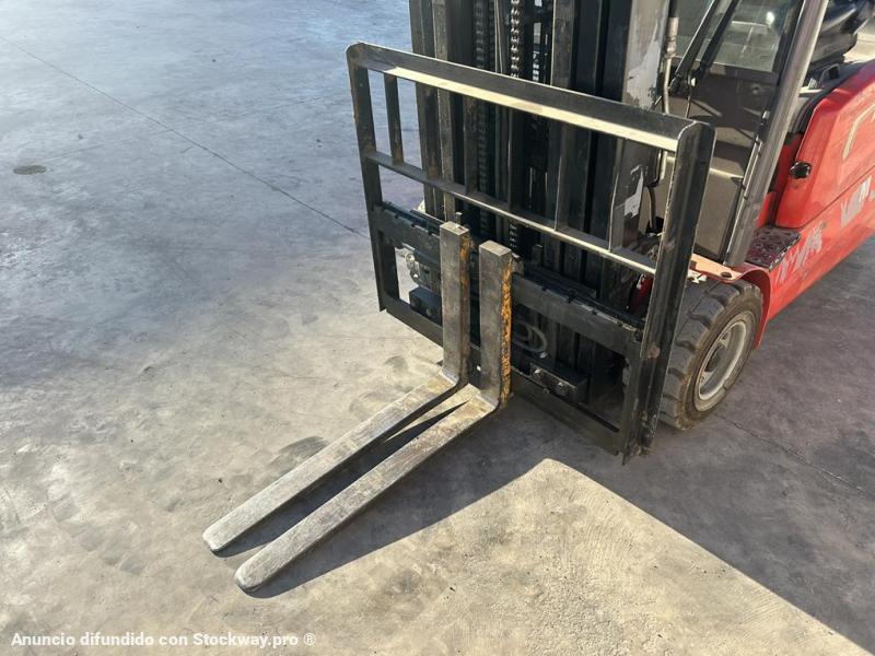 Photo Manitou ME320  image 10/12