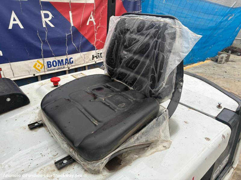 Photo Nissan Q02L25CU  image 6/12